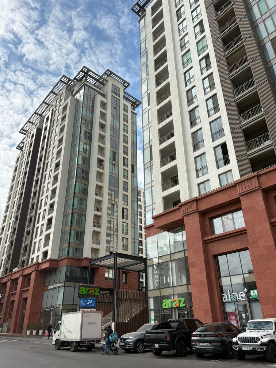 Satılır obyekt 950 m² — Əmlak, Bakı (2)