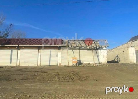 Satılır obyekt 800 m²