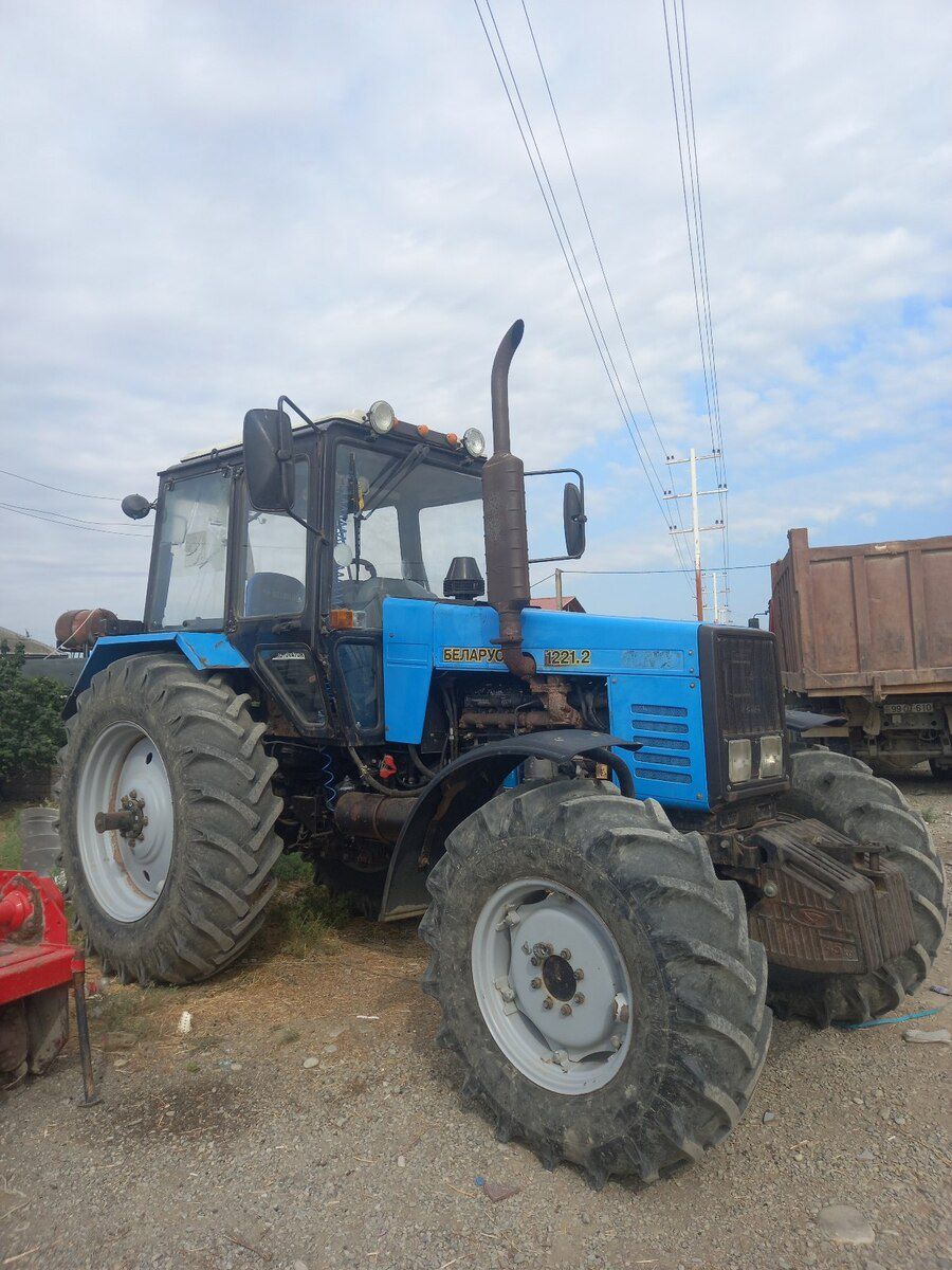 Traktor Belarus 2019 il — Avto, Ağsu (2)