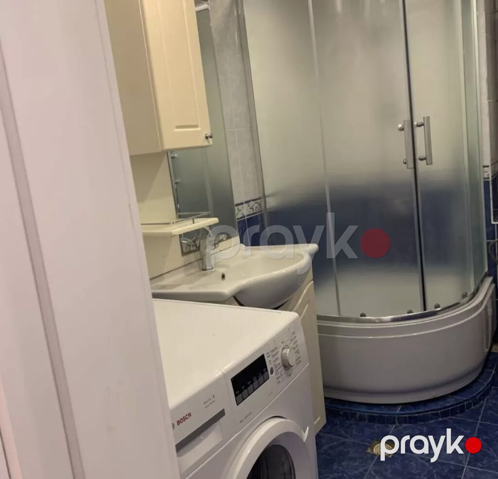 28 may metrosu Yaxınlığında yerləşən mənzil kirayə verilir qaz su — Mənzil, Bakı (2)
