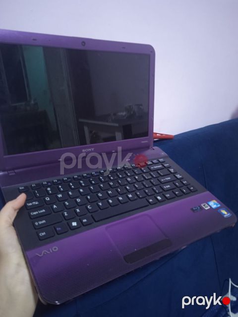 Sony VAIO noutbuk — təcili satılır Sony VAIO noutbuk satılır. Çox