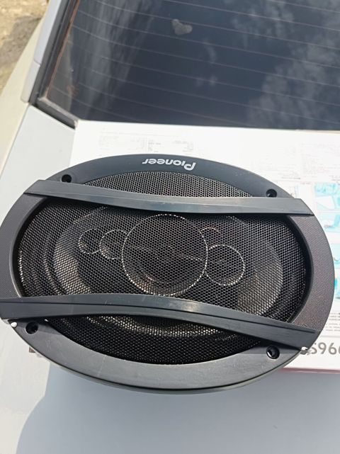Pioneer TS-A6996S avtomobil akustikası - Ölçü: 6"x9" (16 x 24 sm)