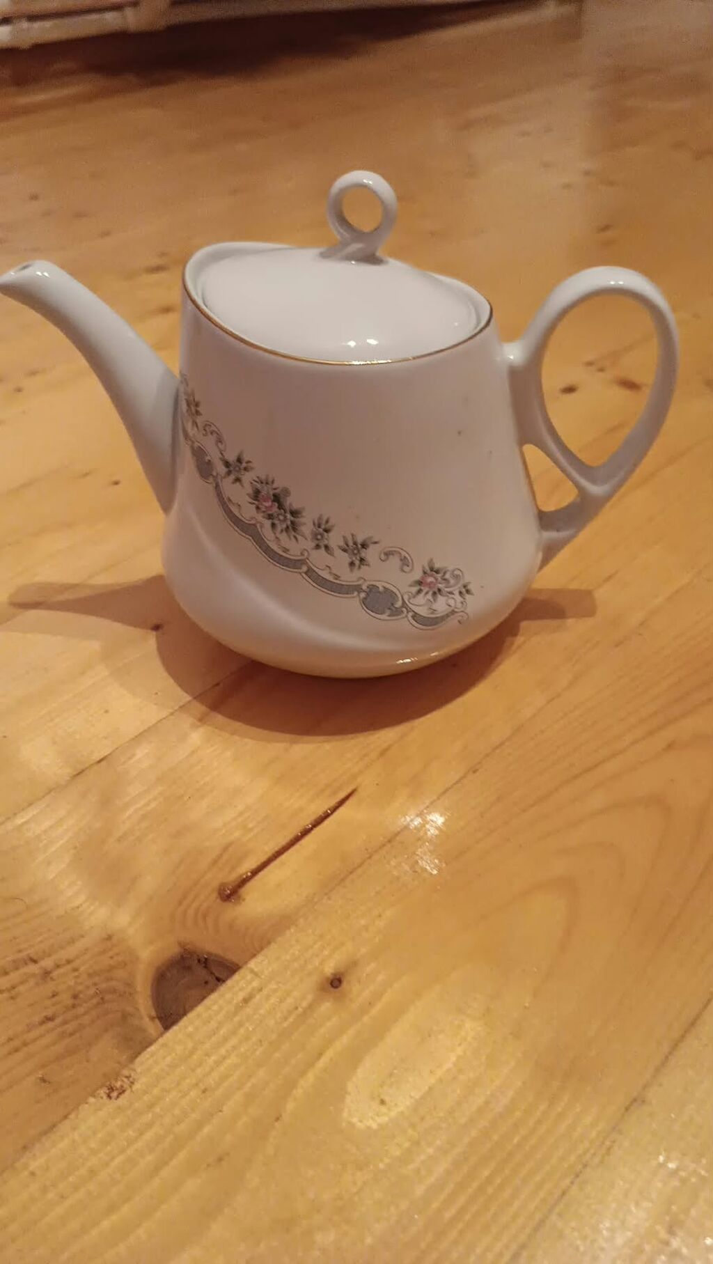 Çay dəsti, rəng - Qara, Farfor — Mallar, Şirvan (2)