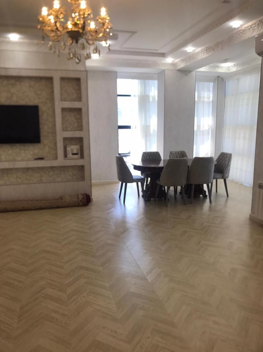 Satılır 3 otaqlı yeni tikili 136 m² — Mənzil, Bakı (8)