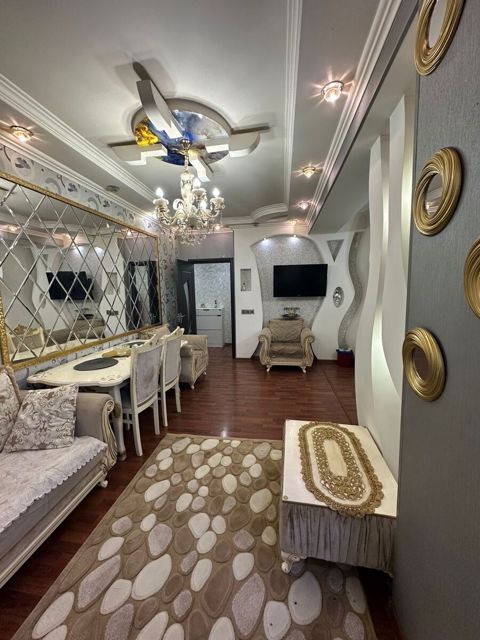 Satılır 3 otaqlı yeni tikili 90 m²