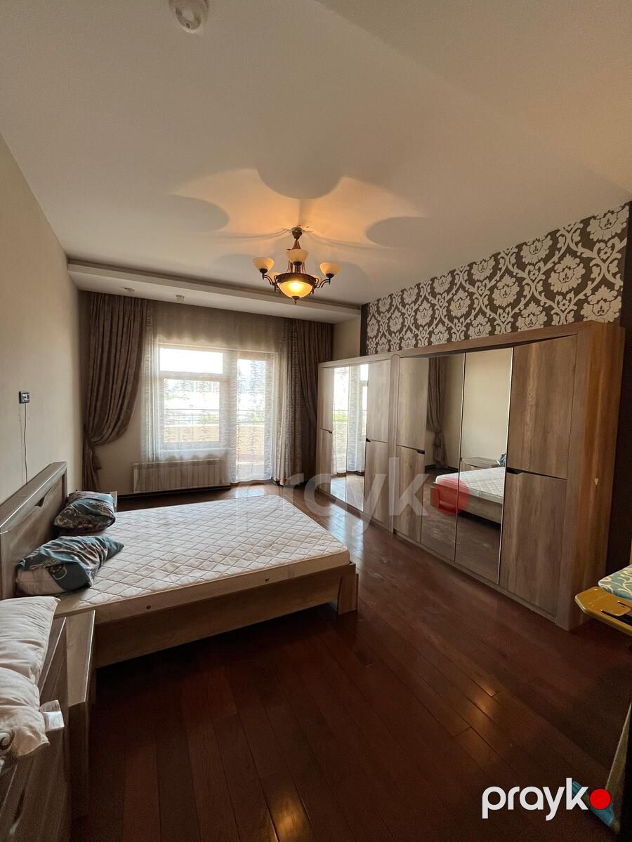 Satılır 4 otaqlı yeni tikili 200 m² — Mənzil, Bakı (2)