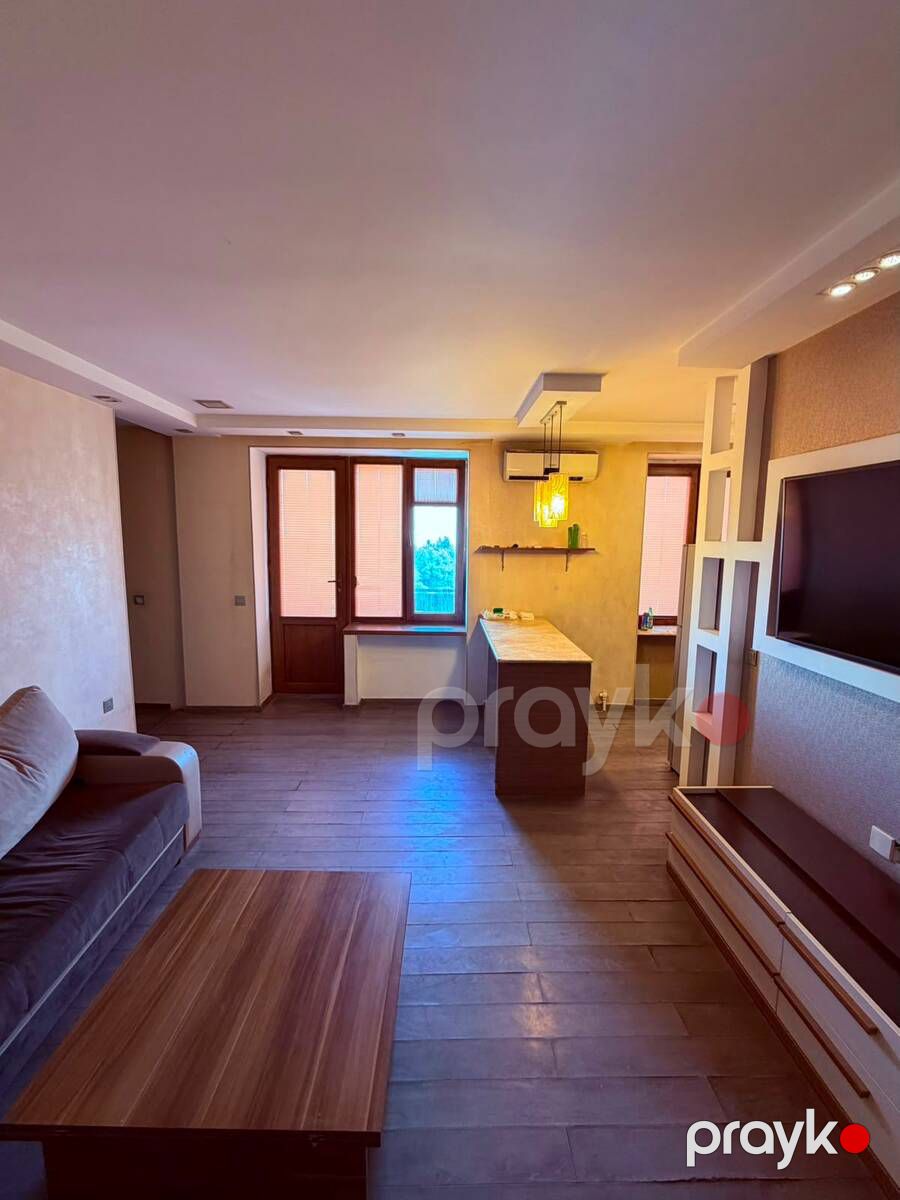 Satılır 2 otaqlı köhnə tikili 43 m² — Mənzil, Bakı (2)