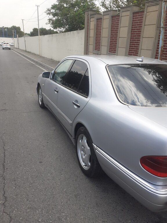 Mercedes E 200, 2.2 L, 1998 il, 438 000 km — Avtomobillər, Bakı (4)