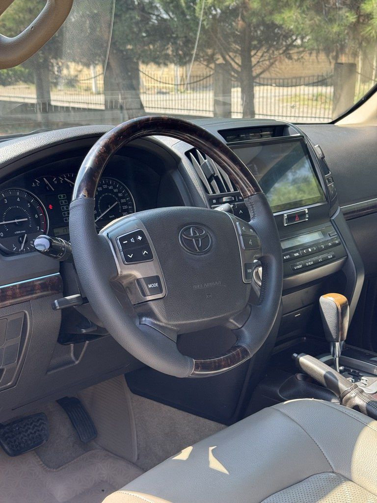 Toyota Land Cruiser, 4.0 L, 2010 il, 170 000 km — Avtomobillər, Gəncə (10)