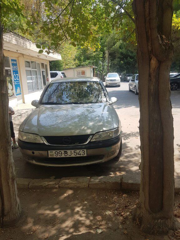 Opel Vectra, 2.0 L, 1998 il, 251 500 km — Avtomobillər, Sumqayıt