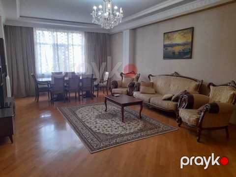 Satılır 4 otaqlı yeni tikili 172 m²