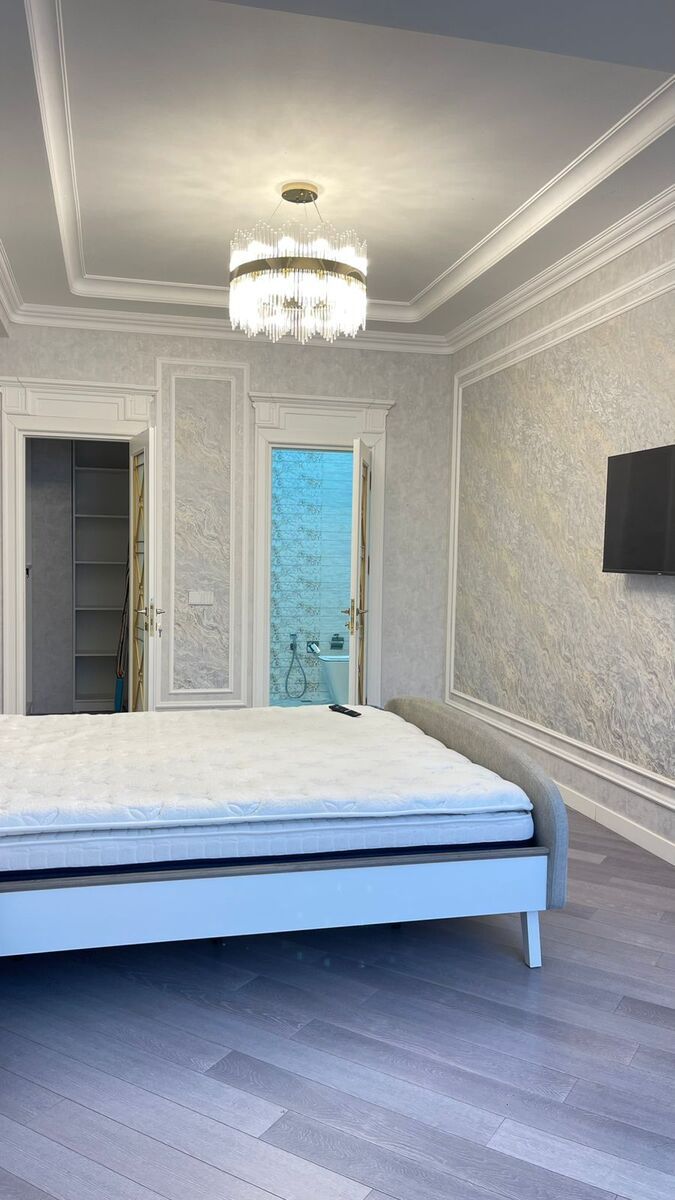 İcarəyə verilir 4 otaqlı yeni tikili 200 m² — Mənzil, Bakı (9)