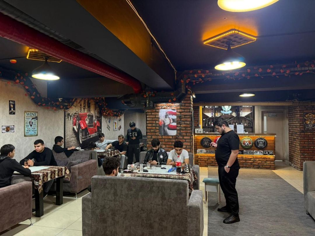 İcarəyə verilir obyekt 180 m² — Əmlak, Bakı (2)