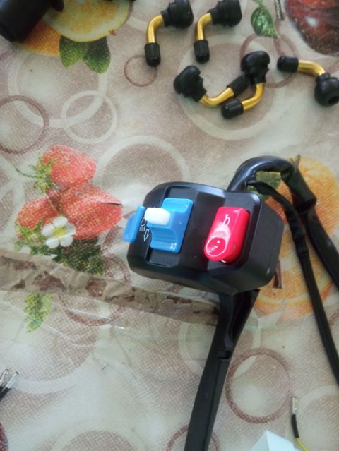 Moped/Skuterlər üçün sükan idarəetmə düymələri və aksessuar dəsti