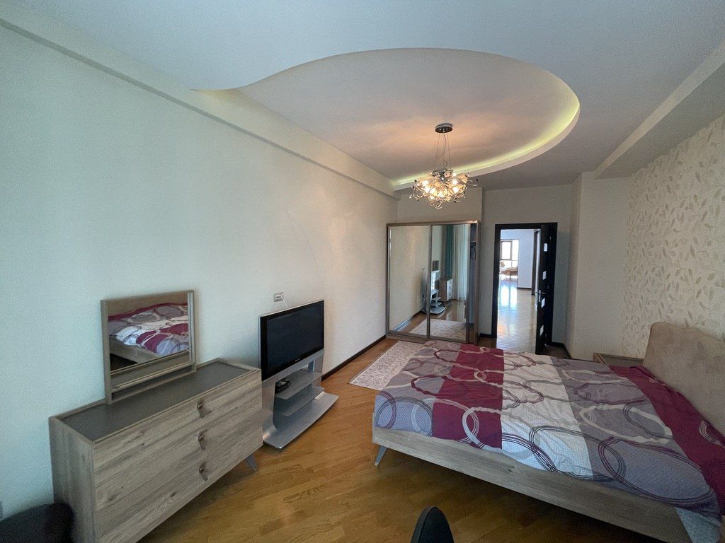 İcarəyə verilir 3 otaqlı yeni tikili 215 m² — Mənzil, Bakı (12)