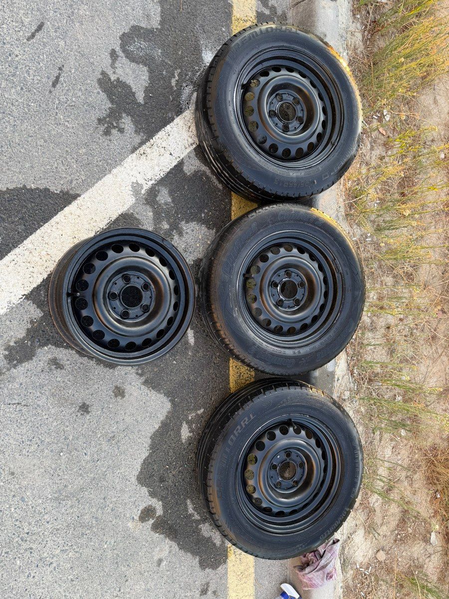 Mercedes təkərləri 165/65 R15 — Ehtiyat hissələri və aksesuarlar, Bakı (3)