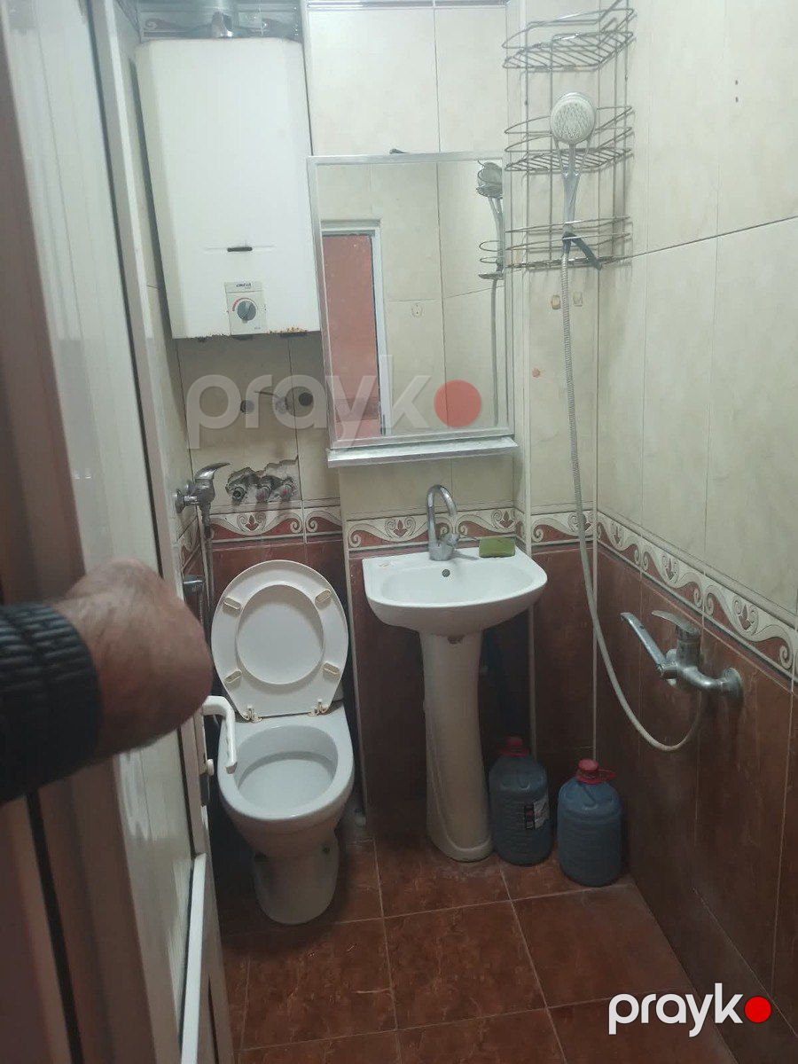 İcarəyə verilir 2 otaqlı köhnə tikili 42 m² — Mənzil, Bakı (6)