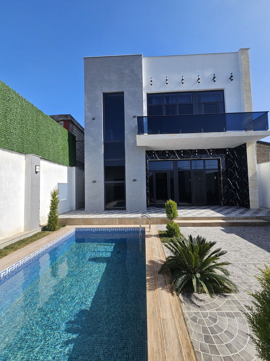 Satılır 4 otaqlı həyət evi/bağ evi 250 m² — Ev, villa, Bakı