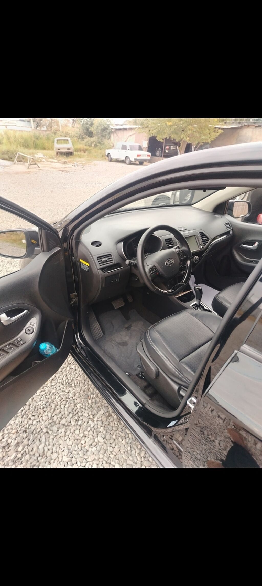 Kia Picanto, qara rəngli, 5 qapılı hetçbek. Texniki xüsusiyyətlər və — Avto, Bakı (7)
