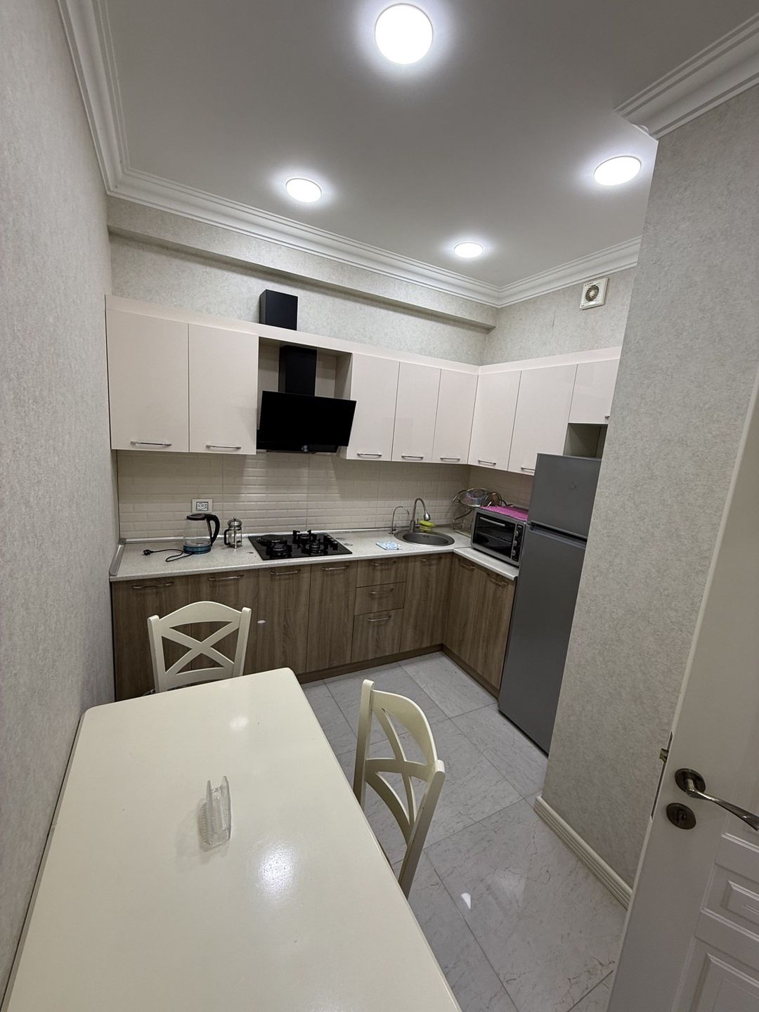 İcarəyə verilir 4 otaqlı yeni tikili 100 m² — Mənzil, Bakı (7)