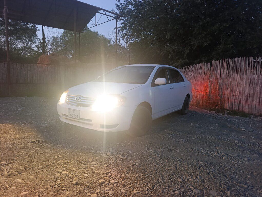 Toyota Corolla, 2.2 L, 2001 il, 300 000 km — Avtomobillər, Füzuli (10)