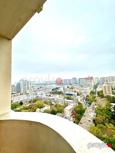 İcarəyə verilir 3 otaqlı yeni tikili 140 m²
