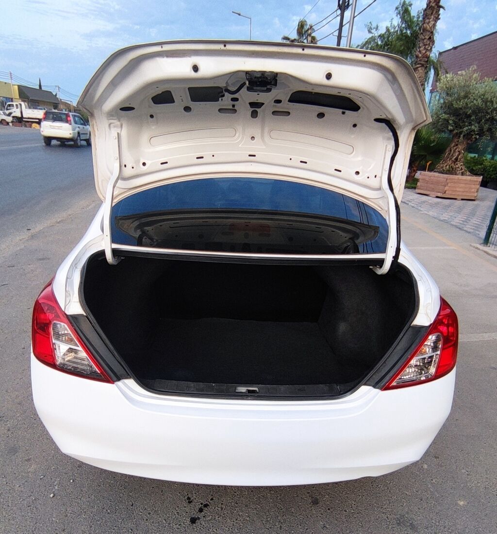 Nissan Sunny: 1.5 l | 2014 il Sedan — Avto, Bakı (4)