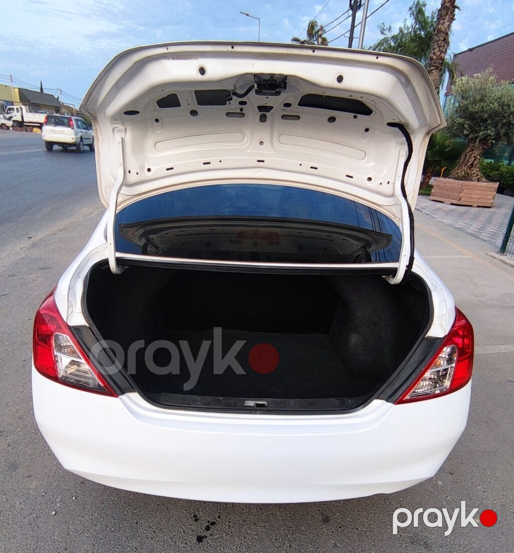 Nissan Sunny: 1.5 l | 2014 il Sedan — Avtomobillər, Bakı (4)