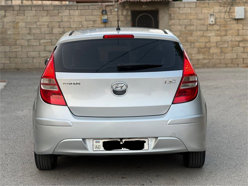 Hyundai i30, 1.4 L, 2010 il, 256 978 km — Avtomobillər, Sumqayıt (8)