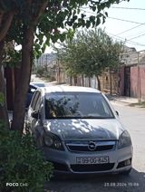 Opel Zafira: 1.9 l | 2007 il 350000 km Universal — Otomobil