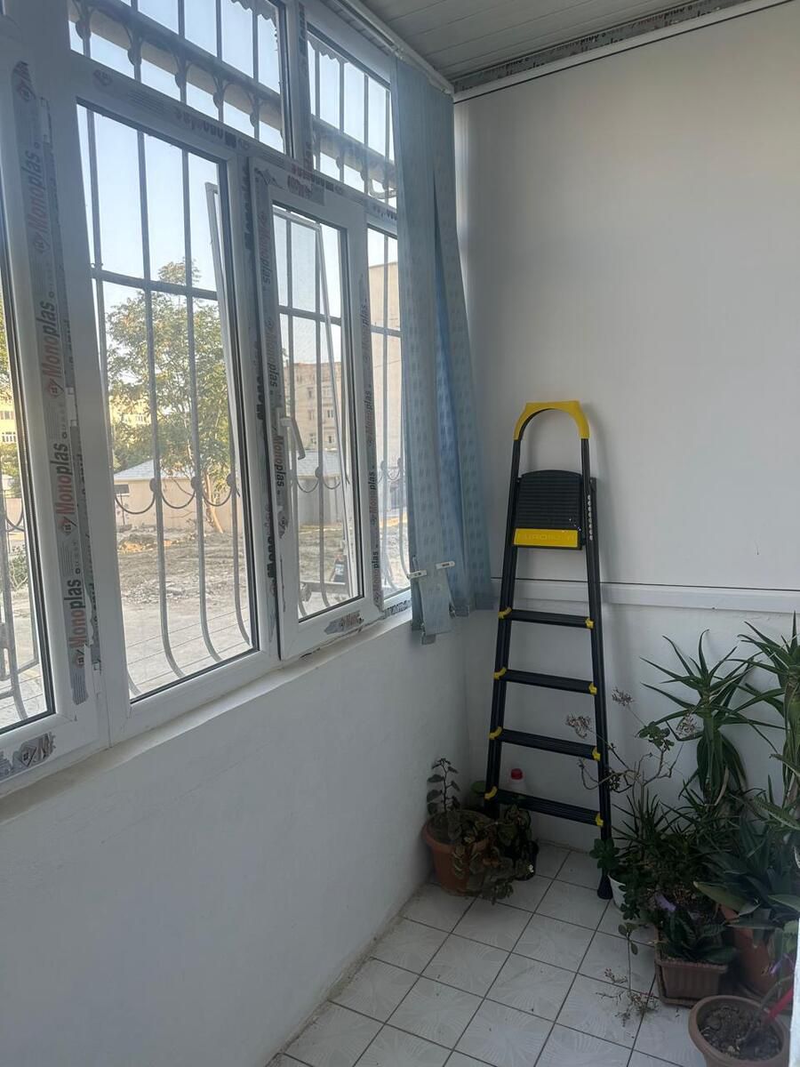 Satılır 2 otaqlı köhnə tikili 65 m² — Mənzil, Bakı (10)
