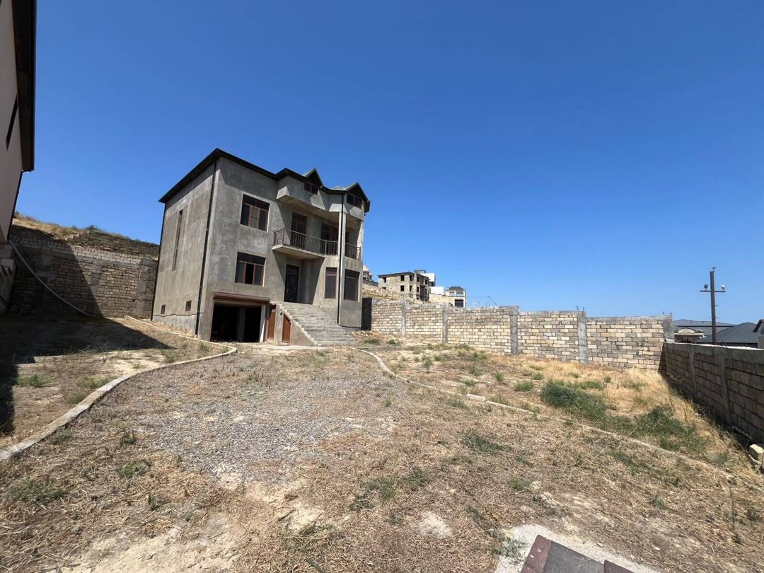 Satılır 4 otaqlı həyət evi/bağ evi 390 m² — Ev, villa, Bakı