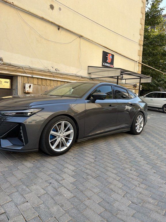 Changan Uni-V iDD, 1.5 L, 18.4 kWh, 2023 il, 74 100 km — Avtomobillər, Bakı (5)