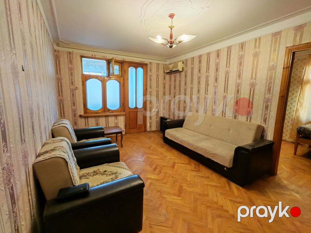 İcarəyə verilir 2 otaqlı köhnə tikili 72 m² — Mənzil, Bakı (2)