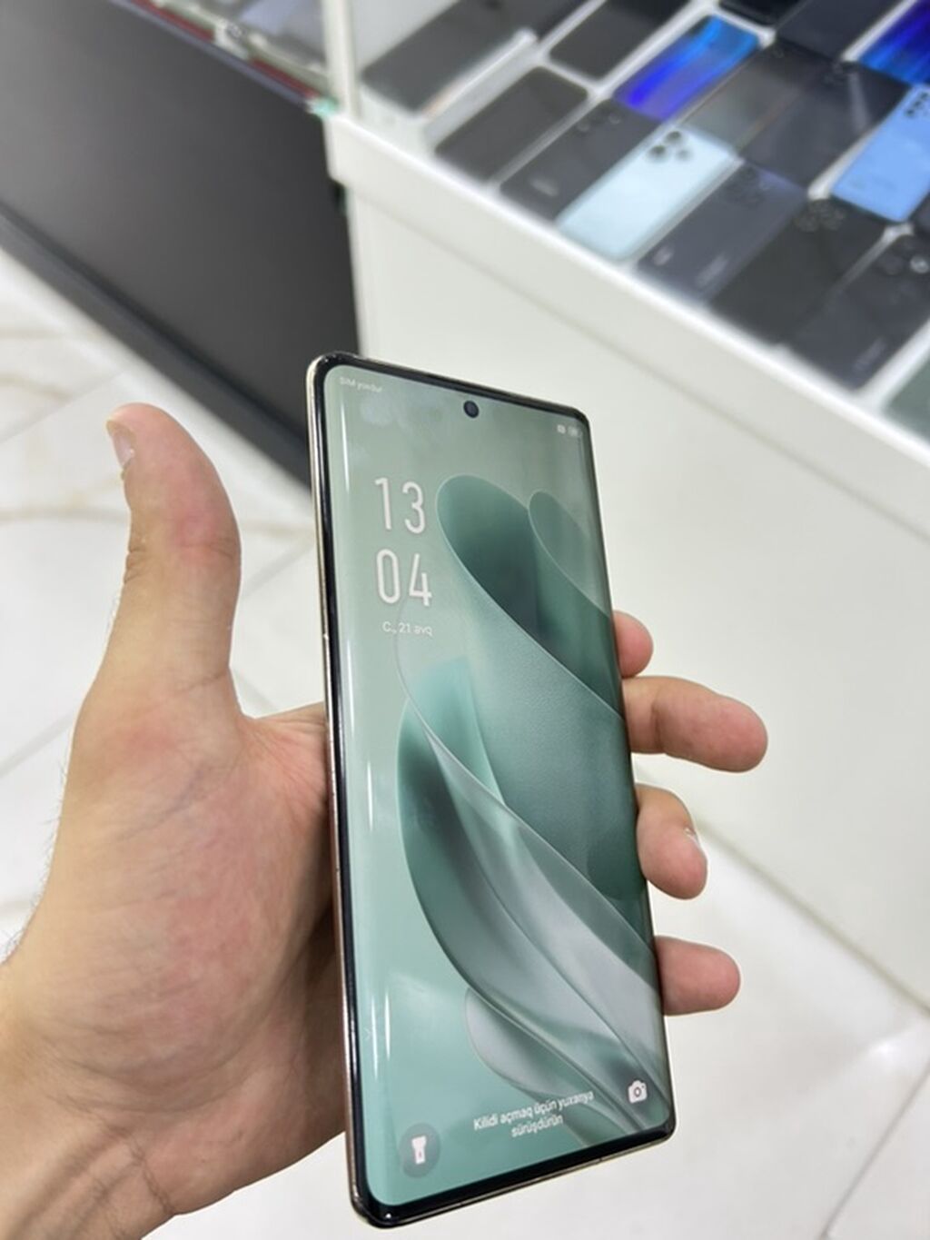 Infinix Zero 30, 256 GB, rəng - Göy, Simsiz şarj, Face ID — Infinix, Gəncə (6)