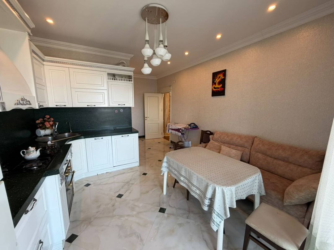 6-otaqlı yeni tikili, Şəfaət Mehdiyev küç., 250 m² — Mənzil, Bakı