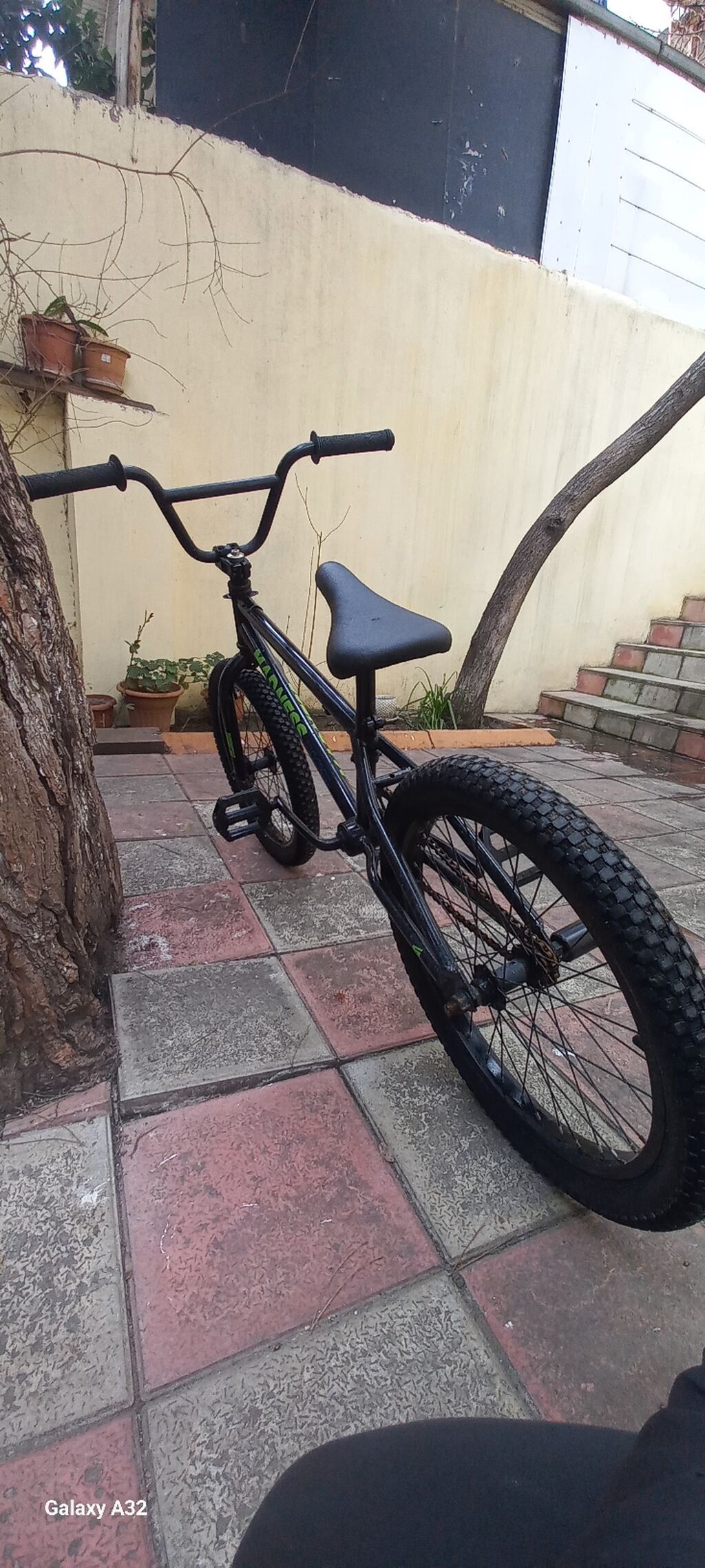BMX tipli uşaqlar/yeniyetmələr üçün velosiped - Rəng: qara, yaşıl — BMX, Bakı (2)