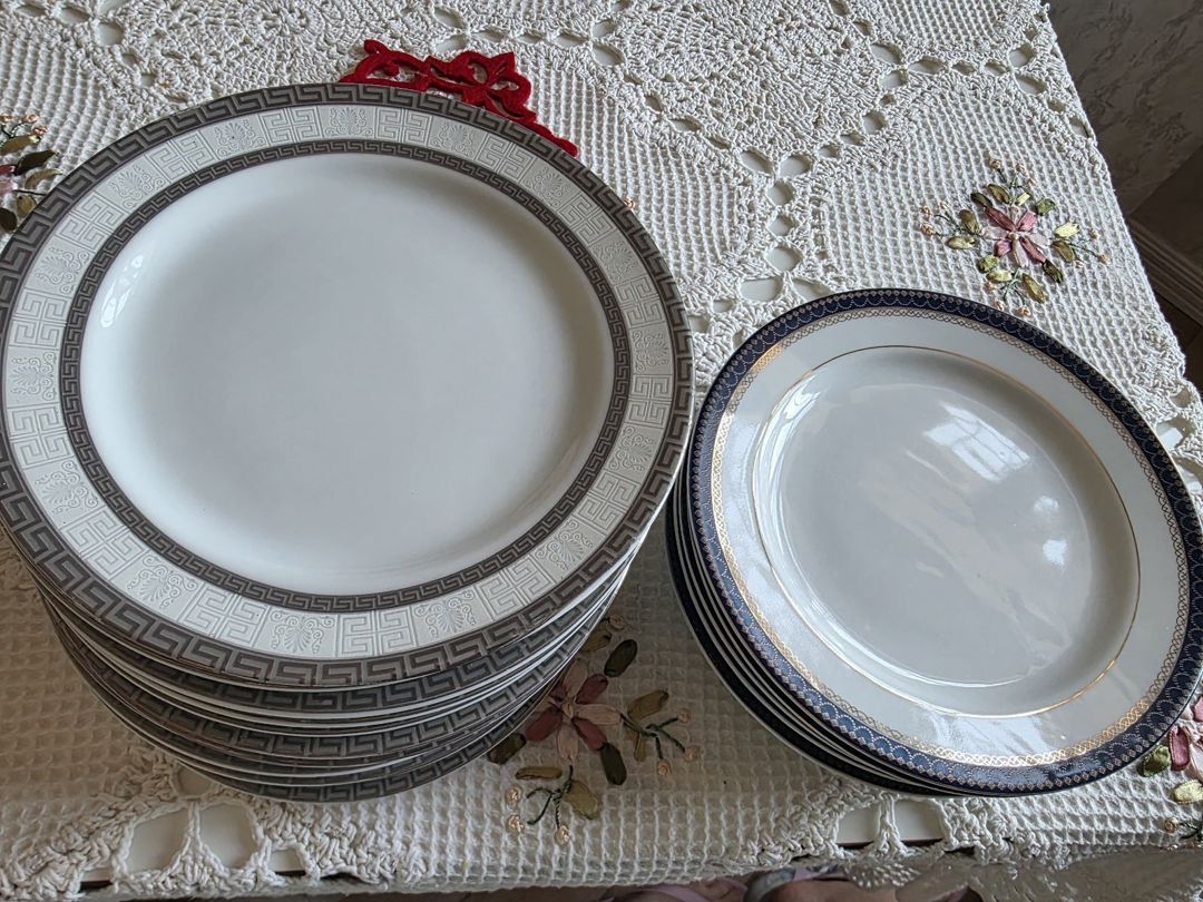 Boşqablar — Mallar, Bakı
