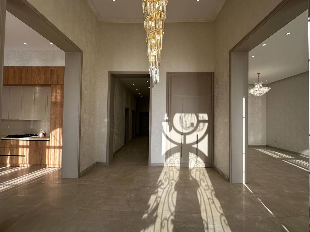 Satılır 4 otaqlı həyət evi/bağ evi 220 m² — Ev, villa, Bakı (10)
