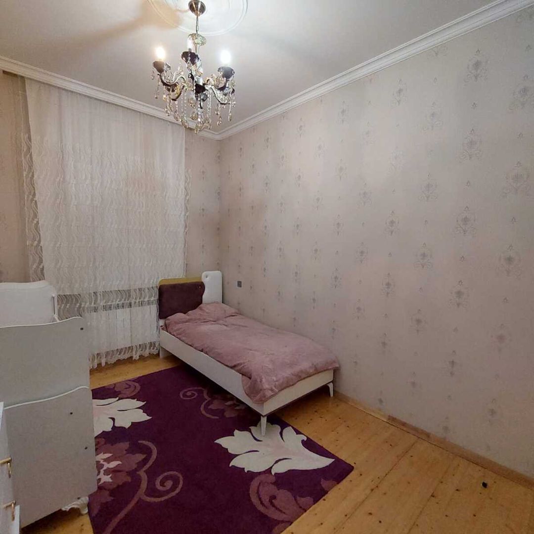 Satılır 7 otaqlı həyət evi/bağ evi 210 m² — Ev, villa, Bakı (12)