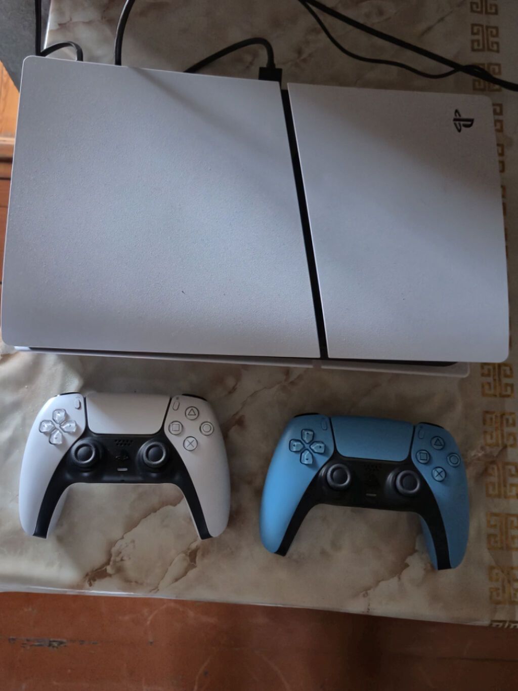 Ps 5 1TB slim satilir 3heftedi alinib az işlənilib yenidir 2plut — Elektronika, Bakı