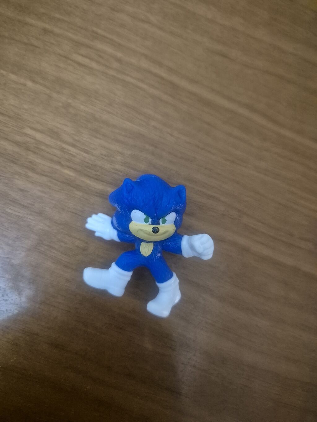 Sonic temalı kiçik oyuncaq fiqur