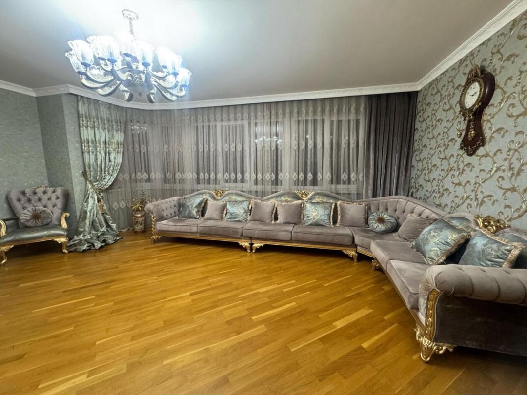 Satılır 4 otaqlı yeni tikili 200 m² — Mənzil, Bakı (3)