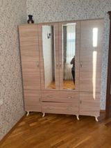 Dolab satilır 130 azn.Ünvan Masazir.Ayla91 — Мебель