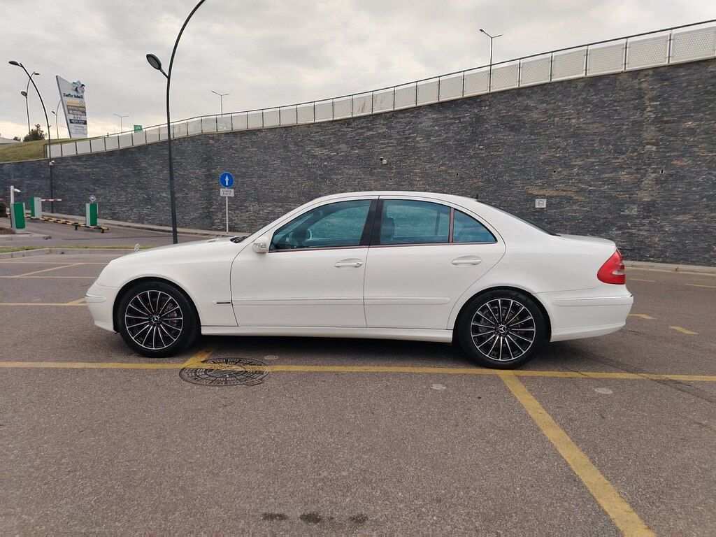 Mercedes E 240, 2.6 L, 2005 il, 269 000 km — Avtomobillər, Bakı (7)