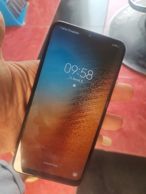 Samsung Galaxy A10, 32 GB, rəng - Qara, İki sim kartlı
