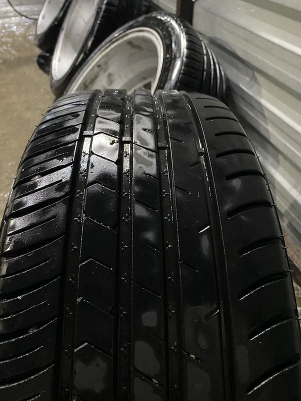 Toyota orijinal yüngül lehimli disk dəsti + təkərlər - Komplekt: 4 — Avto, Bakı (7)