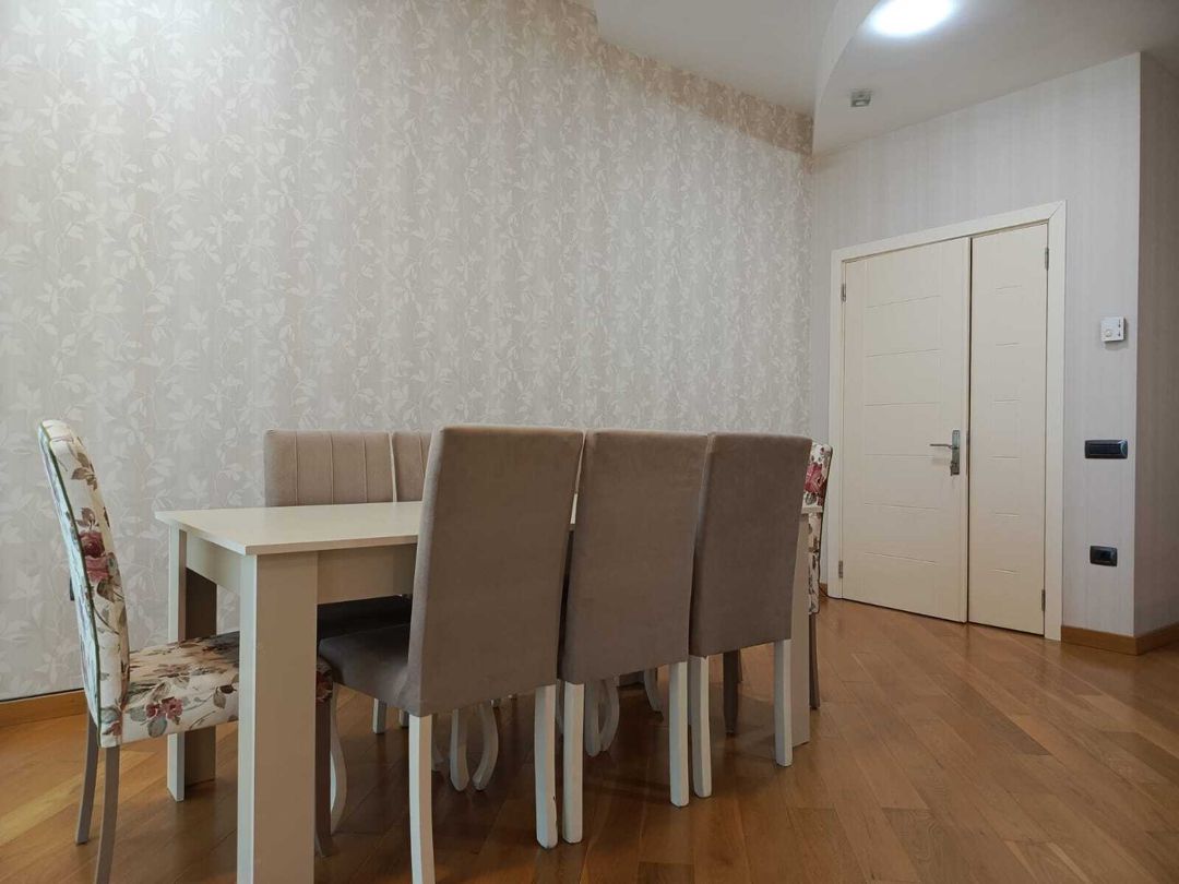 İcarəyə verilir 4 otaqlı yeni tikili 260 m² — Mənzil, Bakı (7)