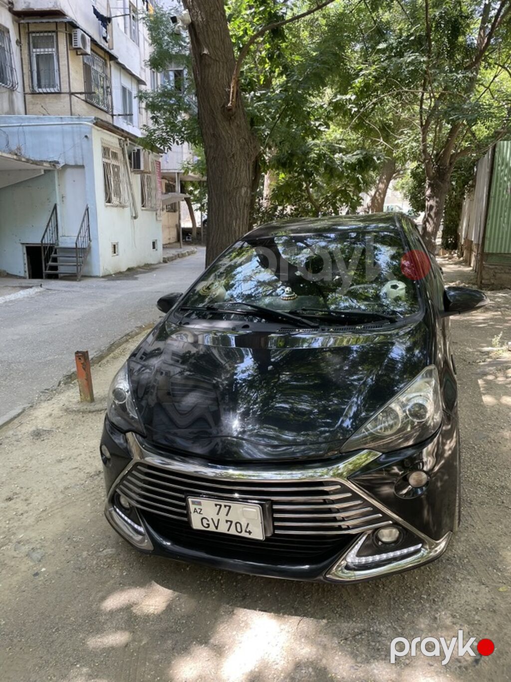 Toyota Aqua: 1.5 l | 2015 il Hetçbek 77-GV-704 — Avto, Bakı (2)