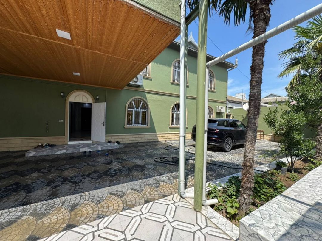 Satılır 7 otaqlı həyət evi/bağ evi 290 m² — Ev, villa, Bakı